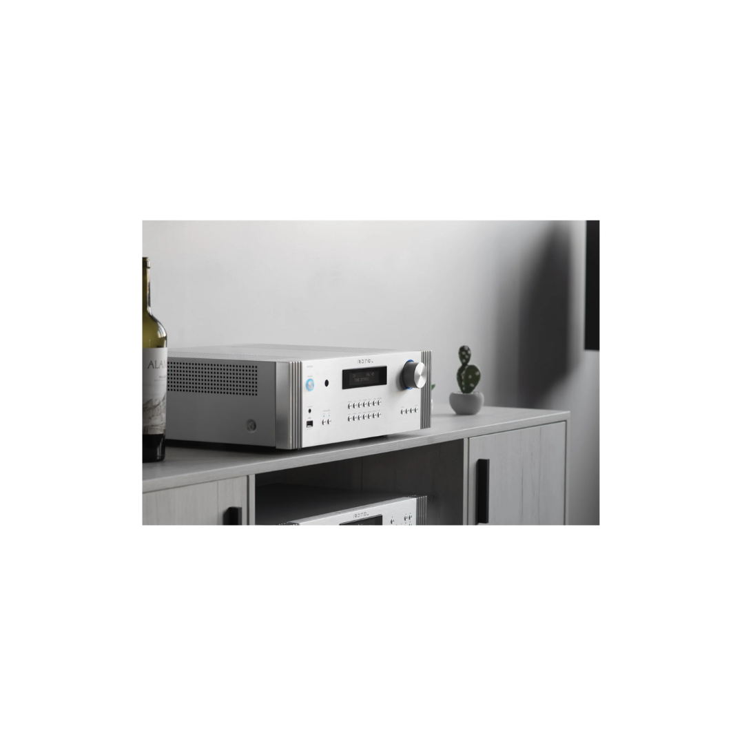 Rotel Diamond Series RA-6000 Integrated Amplifier