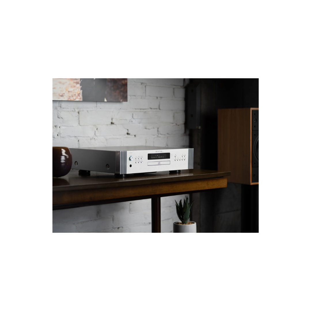 Rotel Diamond Series DT-6000 DAC Transport
