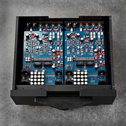 Gryphon Commander Preamplifier