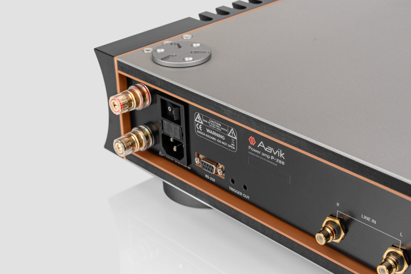 Aavik P-288 Power Amplifier