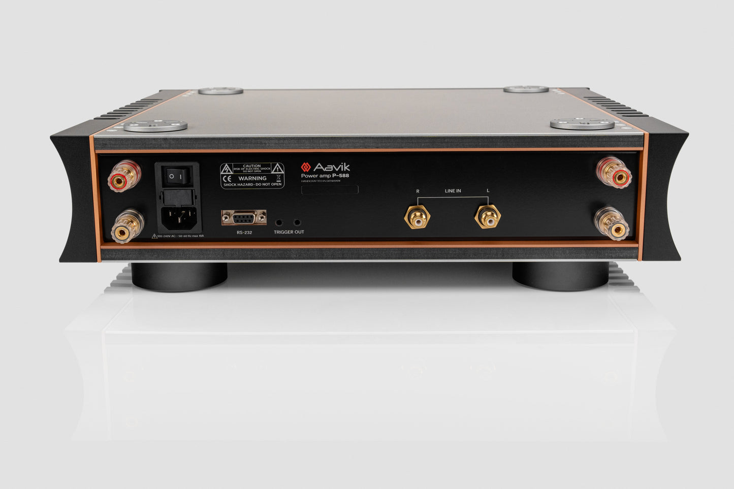 Aavik P-588 Power Amplifier