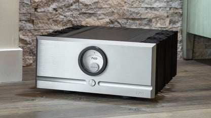  Pass Labs X250.8 Pass Labs - Brisbane HiFi