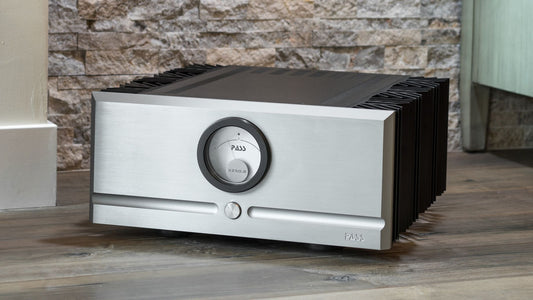  Pass Labs X250.8 Pass Labs - Brisbane HiFi