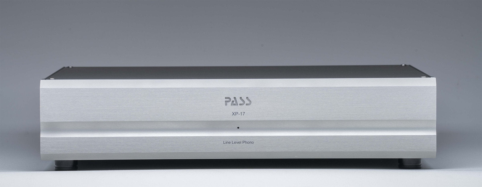 Pass Labs XP-17 Pass Labs - Brisbane HiFi