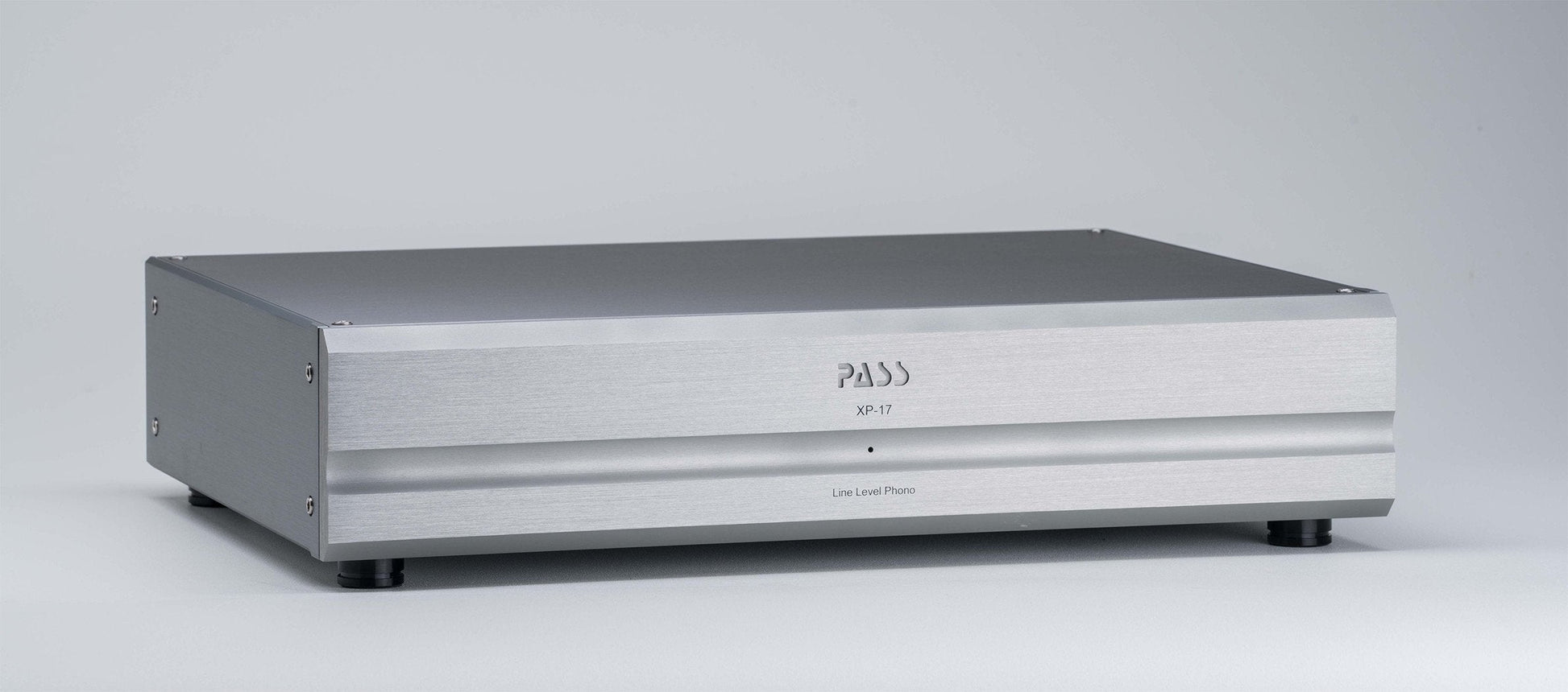 Pass Labs XP-17 Pass Labs - Brisbane HiFi